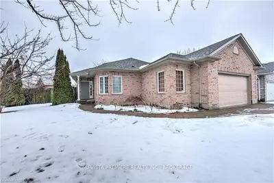 83 Jasmine Drive, London North, ON N6G 5A1