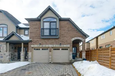 2040 SHORE Road 110, London South, ON N6K 0G3