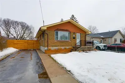 58 CLEMENS Street, London East, ON N5Y 1H6