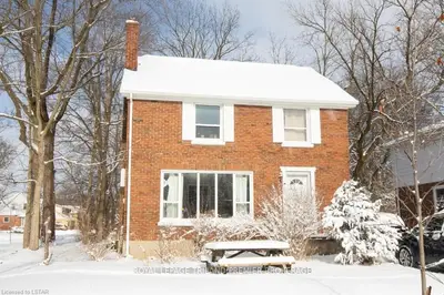 90 Huron Street, London East, ON N6A 2J2