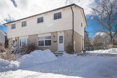 82 PAULINE Crescent, London South, ON N6E 2L3
