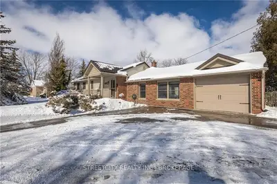 226 BUTLER Street, Lucan Biddulph, ON N0M 2J0