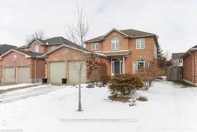 64 Hesketh Street, London North, ON N6G 5H5