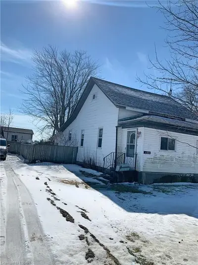 111 WILLIAM Street, Chatham-Kent, ON N0P 1W0
