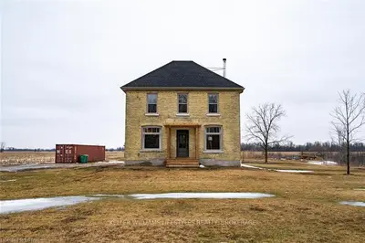 3982 DOBIE Drive, Southwest Middlesex, ON N0L 1M0