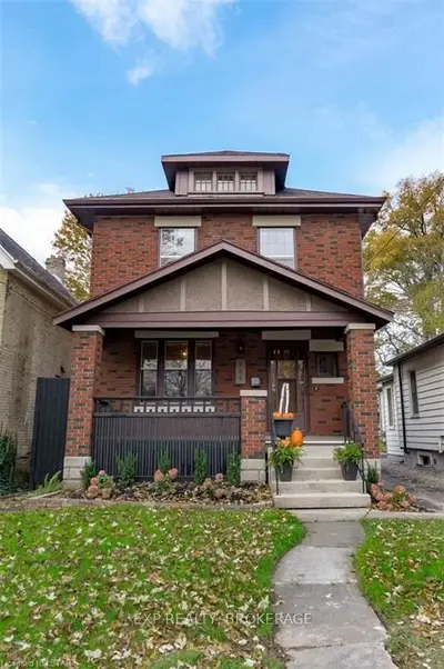 909 COLBORNE Street, London East, ON N6A 4A3