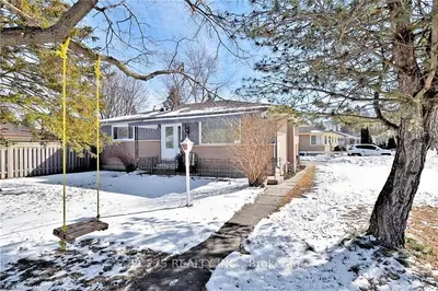 1030 APACHE Road, London East, ON N5V 2W1