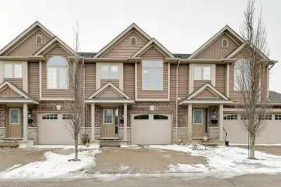 2635 BATEMAN Trail 57, London South, ON N6L 0B1