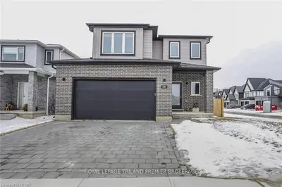 1347 TWILITE Boulevard, London North, ON N6G 0V9
