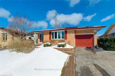 20 LYSANDA Avenue, London South, ON N5Z 4L3