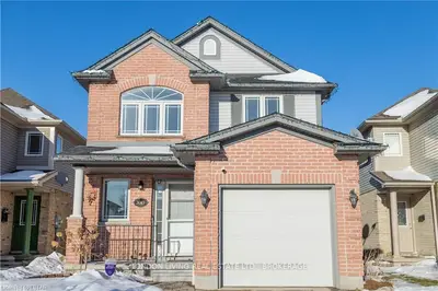 3049 MEADOWGATE Boulevard, London South, ON N6M 1L1