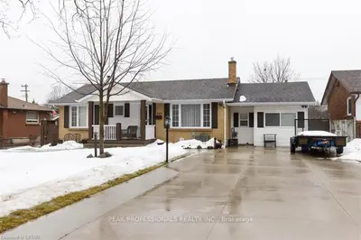 283 SOUTHCREST Drive, London South, ON N6J 1N3