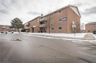 1588 ERNEST Avenue 106, London South, ON N6E 2S7