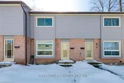 253 Taylor Street 19, London East, On N5y 2j6