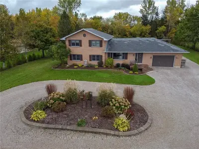 34946 ZURICH-HENSALL Road, Bluewater, ON N0M 2T0