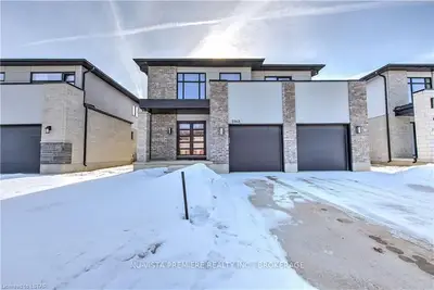 2363 RED THORNE Avenue, London South, ON N6P 0E8