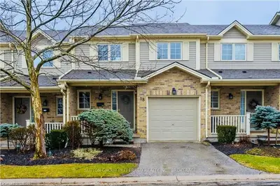 1015 FARNHAM Road 18, London South, ON N6K 1S3