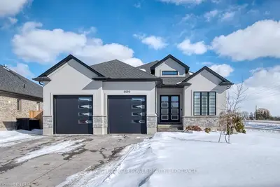 6600 CROWN GRANT Road, London South, ON N6P 0G3