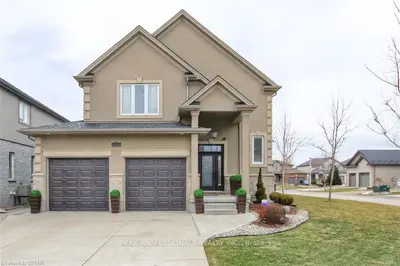 1501 HEALY Lane, London North, ON N6G 5P5