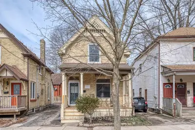 8 VICTOR Street, London South, ON N6C 1B7
