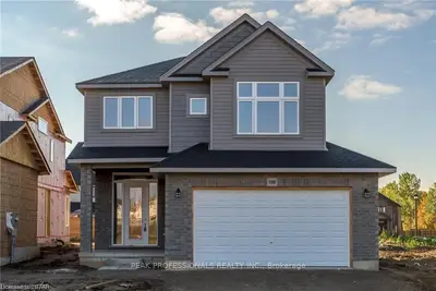 1696 Aukett Drive, London North, ON N5X 0N2