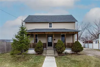 295 QUEEN Street, Sarnia, ON N7T 2S1