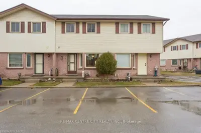 1115 Nellis Street 18, Woodstock, On N4t 1p6