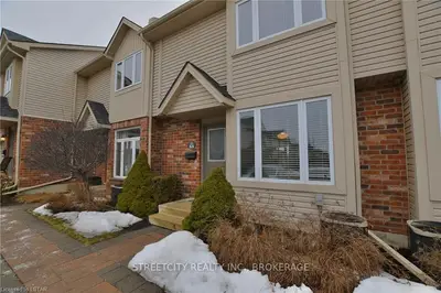 1625 PURSER Street 65, London East, ON N5V 0A7