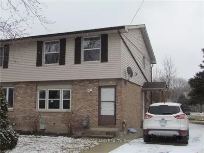 117B SYMES Street, Southwest Middlesex, ON N0L 1M0