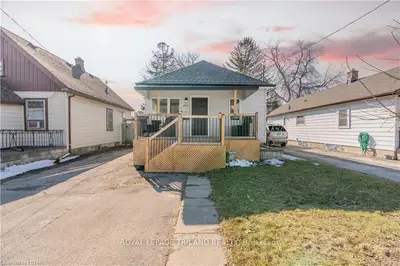 275 ELGIN Street, London East, ON N5Z 2V2