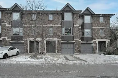 1548 RICHMOND Street 36, London North, ON N6G 4W7