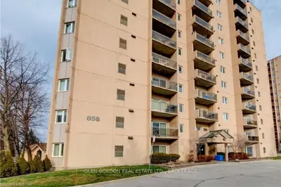 858 COMMISSIONERS Road E 1206, London South, ON N6C 5Y5
