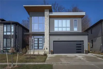 2368 Red Thorne Avenue, London South, On N6p 0e8