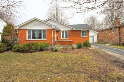 183 Mcarthur Street, Dutton/dunwich, On N0l 1j0