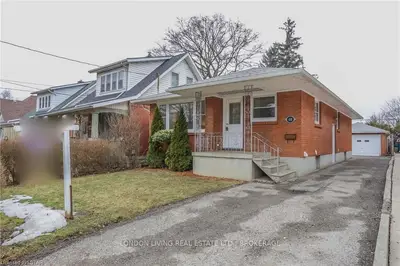618 Emery Street E, London South, On N6c 2g4
