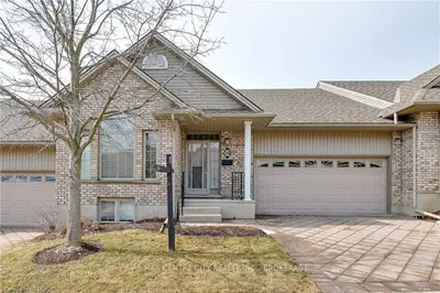 800 COMMISSIONERS Road W 38, London South, ON N6K 1C2