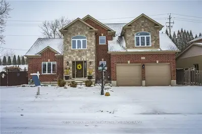 3970 MALPASS Road, London South, ON N6P 1E7