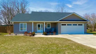 217 PRINCE ARTHUR Street, South Huron, ON N0M 1K0
