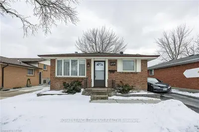 114 WEXFORD Avenue, London East, ON N5V 1M2