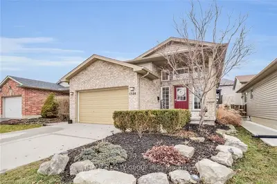 1544 PURSER Street, London East, ON N5V 5J4