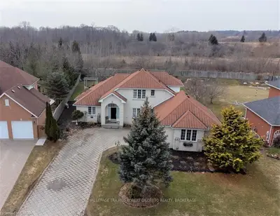 81 SOUTH CARRIAGE Road, London North, ON N6H 5M2