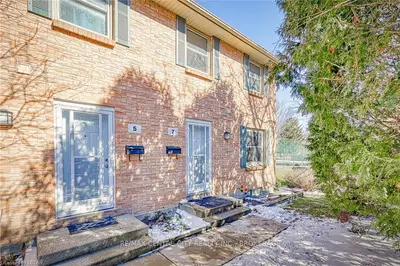 1247 HURON Street 7, London East, ON N5Y 4X7
