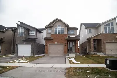 2071 CEDARPARK Drive, London North, ON N5X 0N2