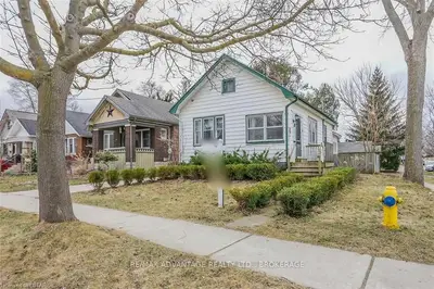 231 EDWARD Street, London South, ON N6C 3J5