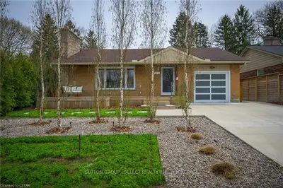 575 LAMBTON Street, London East, ON N5Y 4G1