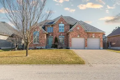 1485 Thornley Street, London South, ON N6K 0A9