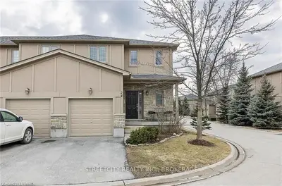 2089 BEAVERBROOK Avenue 24, London North, ON N6H 0A9