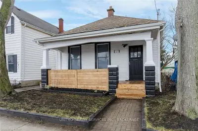 527 NELSON Street, London East, ON N6B 1A8