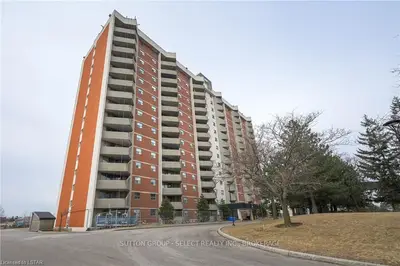 1103 JALNA Boulevard 107, London South, ON N6E 2W8