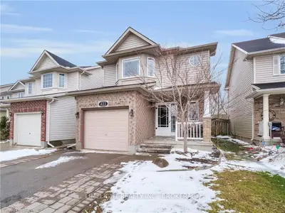 821 FIELDGATE Circle, London East, ON N5V 5E7